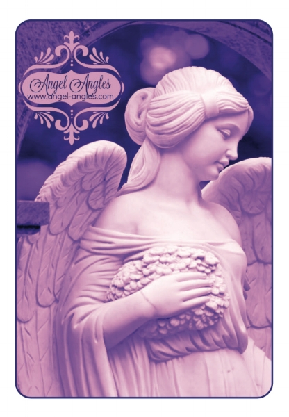 How Angel Tarot Cards Can Connect You with Divine Messages of Love