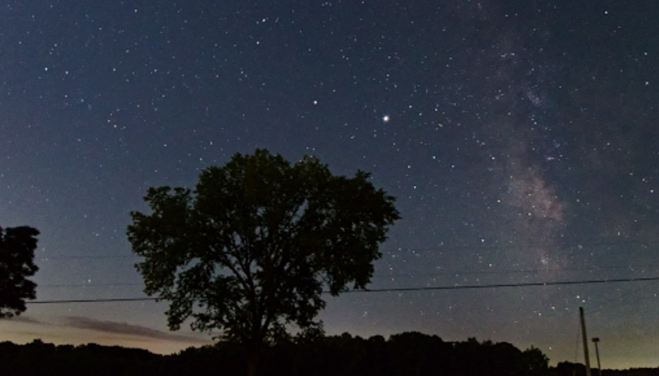 Broemmelsiek Park Astronomy Site: Stunning Photos & Night Sky Views