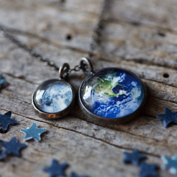 Astronomy Necklace: Discover Stunning Celestial Jewelry for Star Lovers