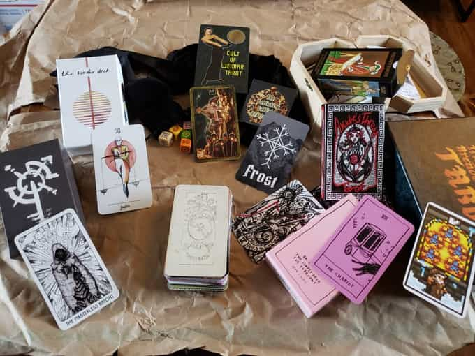 Exploring the Alleyman Tarot: A Complete Guide to the 137-Card Deck