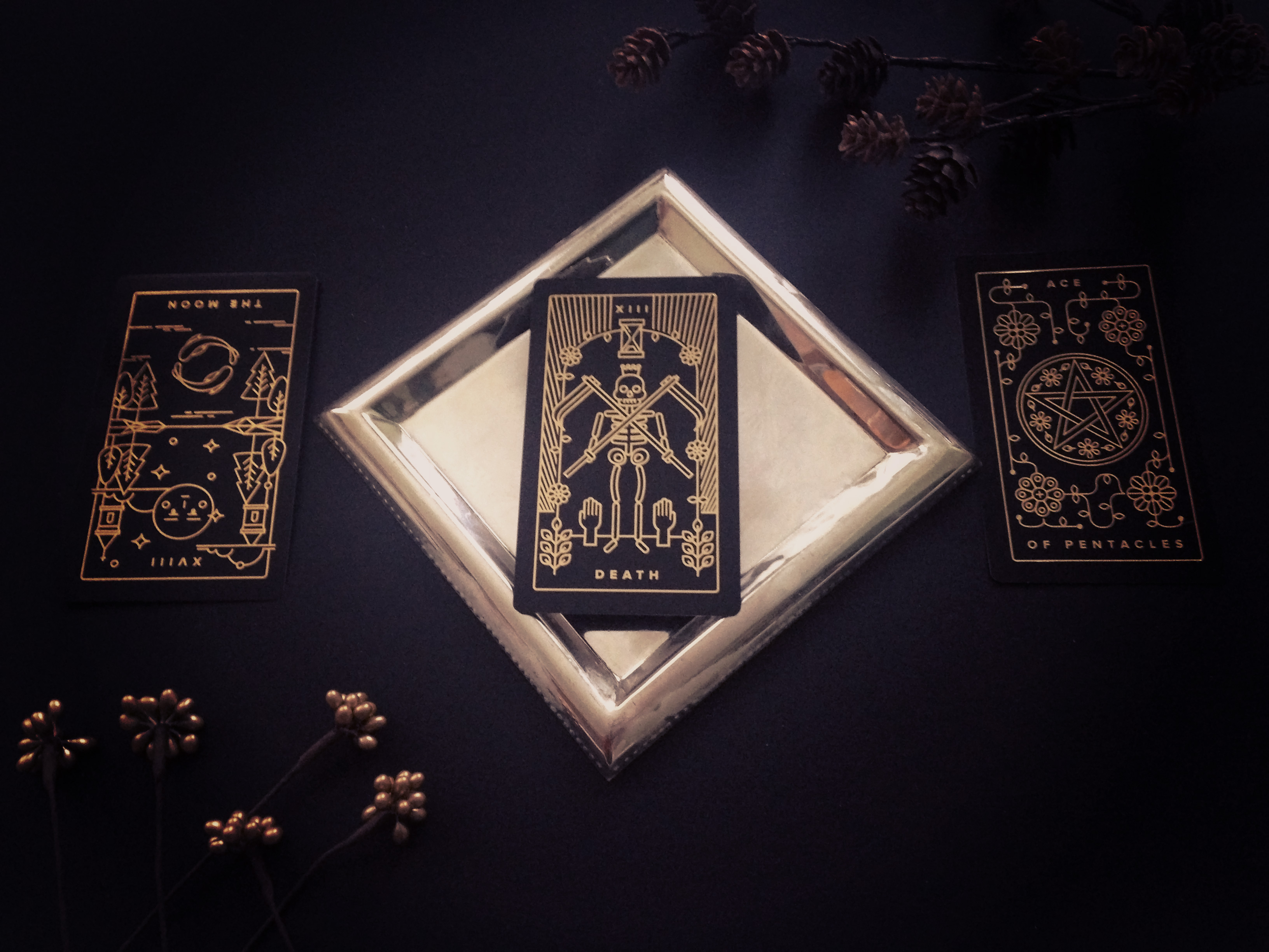 Golden Thread Tarot Meanings Guide (Simple Explanations)