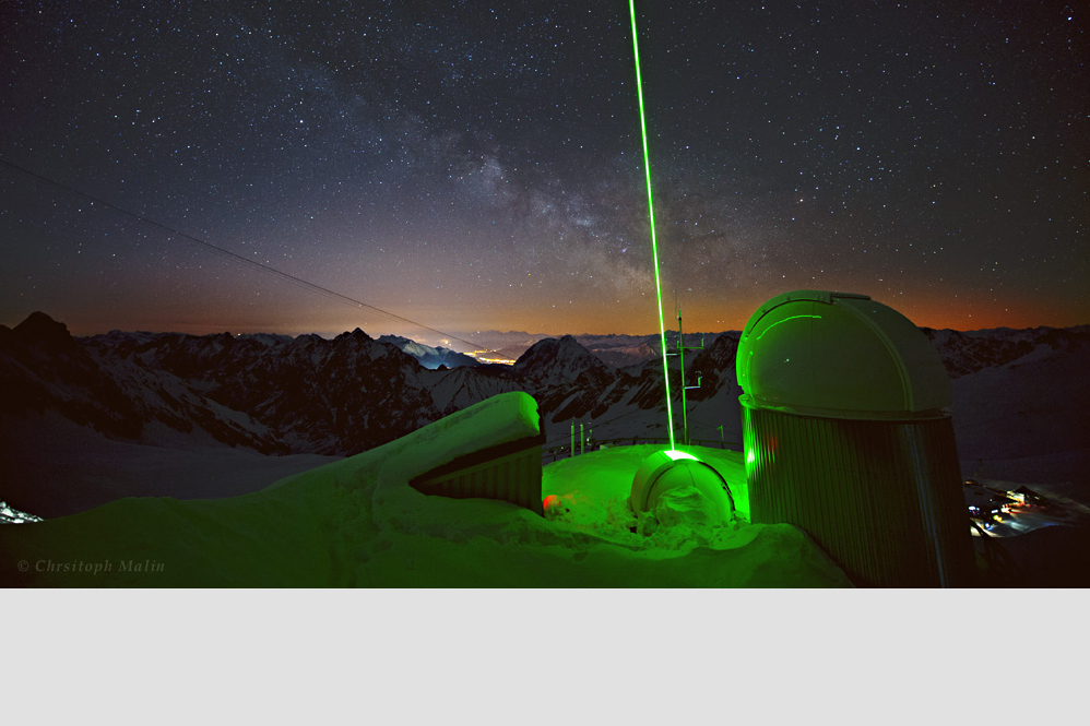 Why Green Astronomy Laser is Popular but Maybe Not the Best