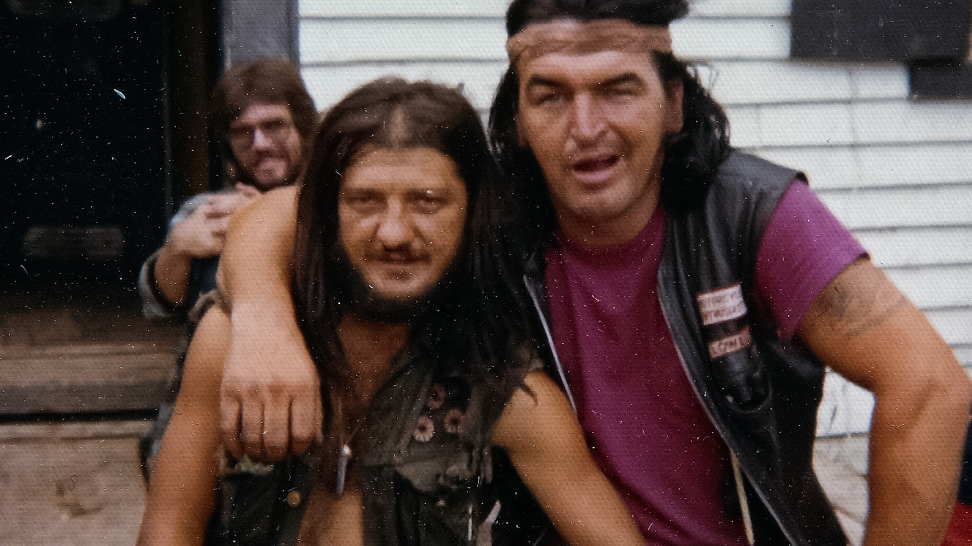 Inside the world of Bondslaves MC and Hells Angels.