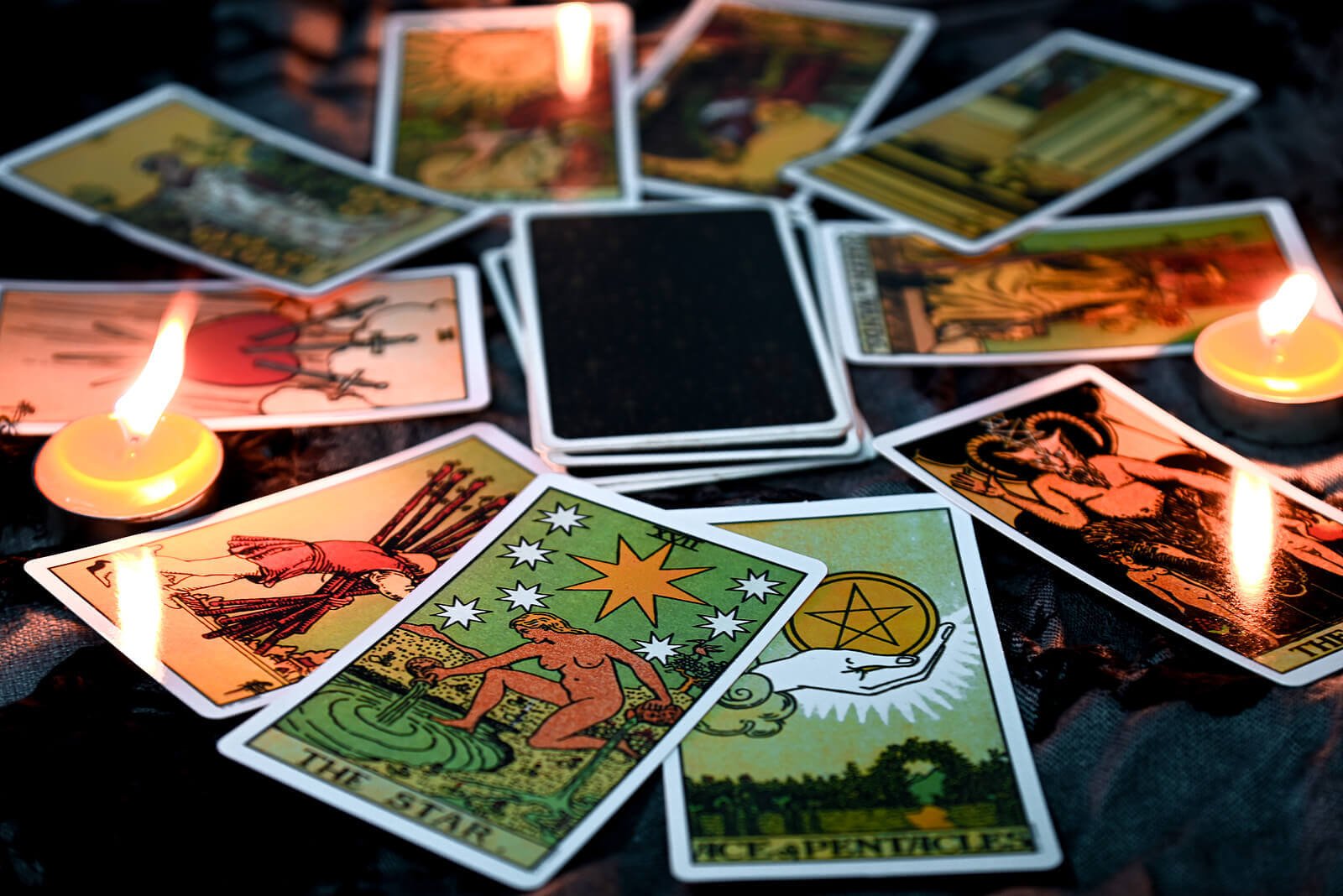 Unlock self-discovery: How to use tarot cards in a therapy session for clients