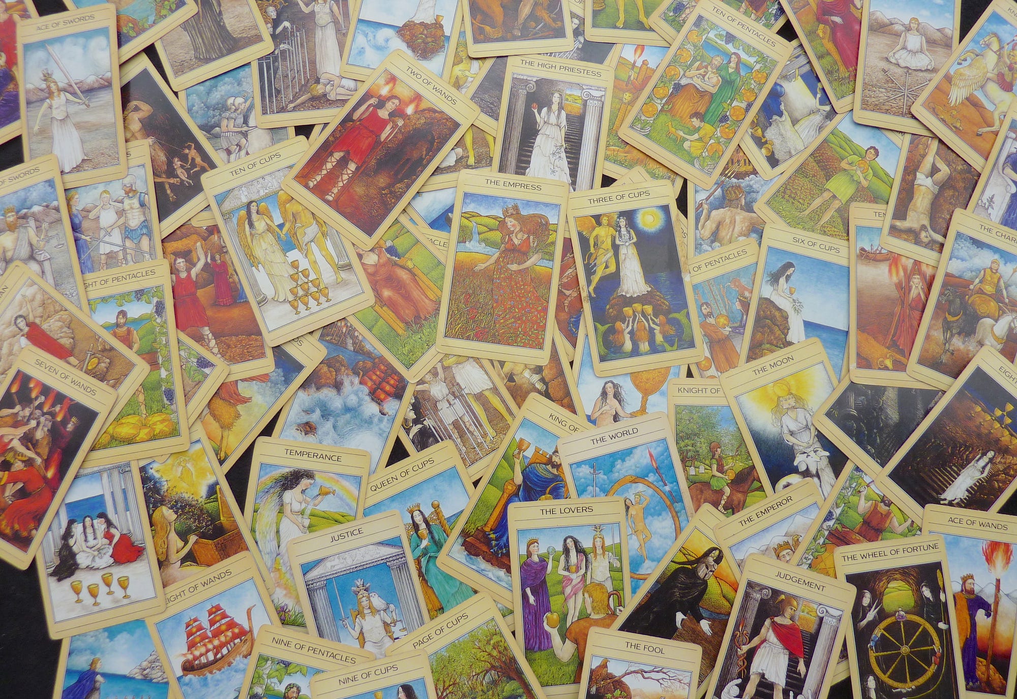 Tarot card reading Salem MA: What to expect from your first session (Everything you need to know).